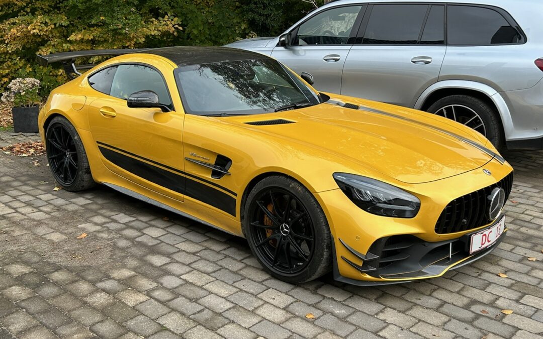 Mercedes AMG GTR
